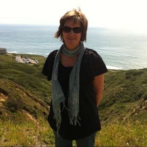 Meet your Posher, Lori